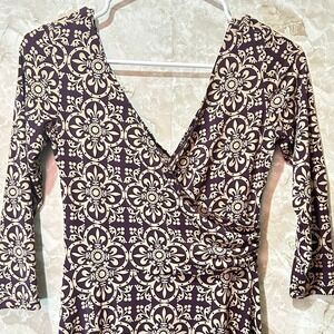 London Times Petites Purple Fleur De Lis Wrap Dress 4P Plum Damask 3/4 Sleeve